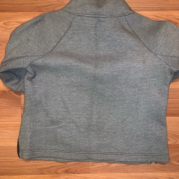 Woven Nike Sweatshirt - Picture 2 of 4